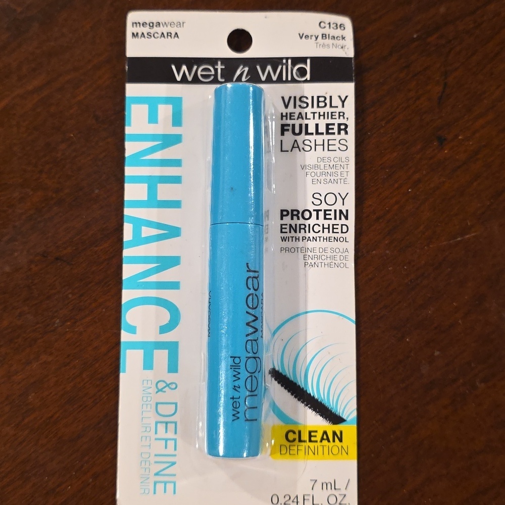 (J52) Wet n Wild Megawear Mascara Very Black C136